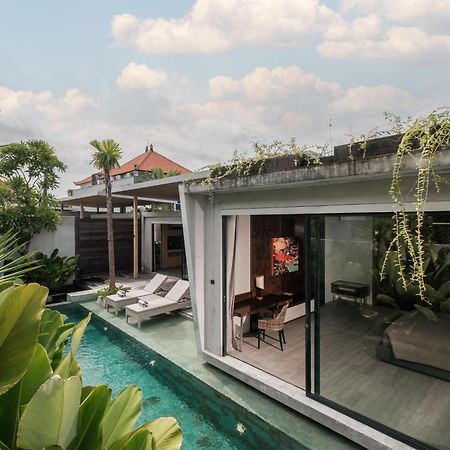 Inspira Seminyak Villa Kültér fotó